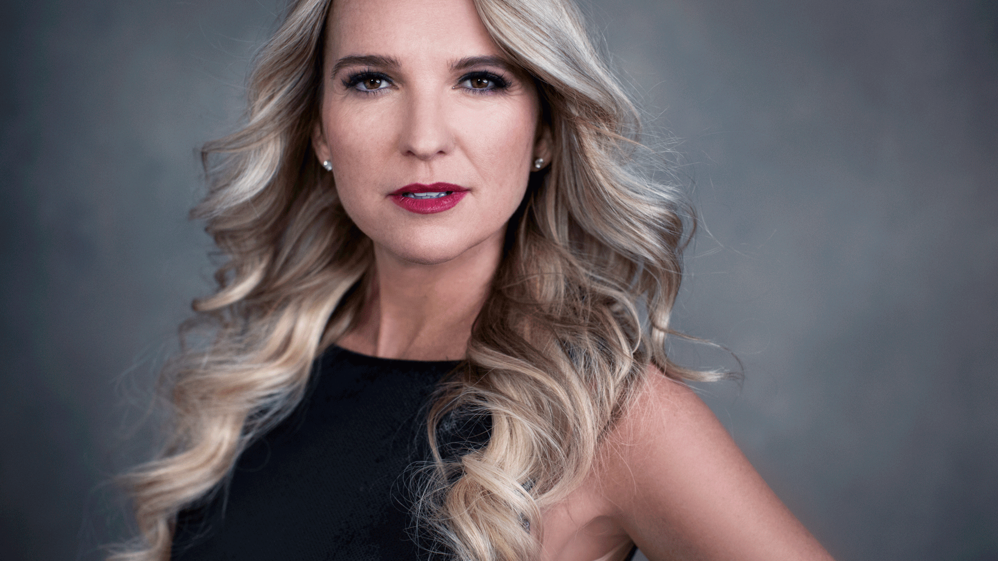 Beautiful mother of three spends a day being pampered and photographed