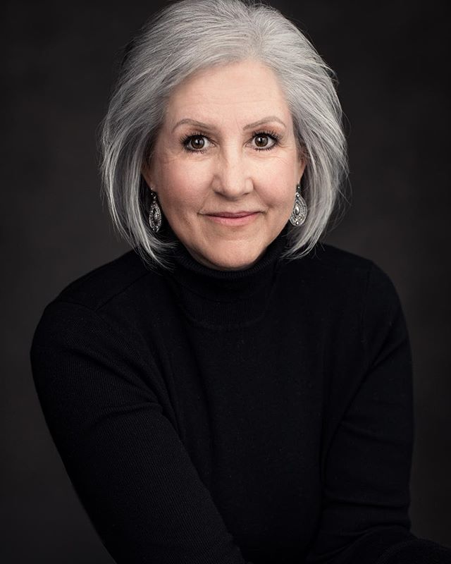 My beautiful mama, looking fabulous at 64. 7 years ago she was my first model and has been getting more and more lovely with every Photoshoot.
#portrait #photoshoot #over60 #utahportraitphotographer